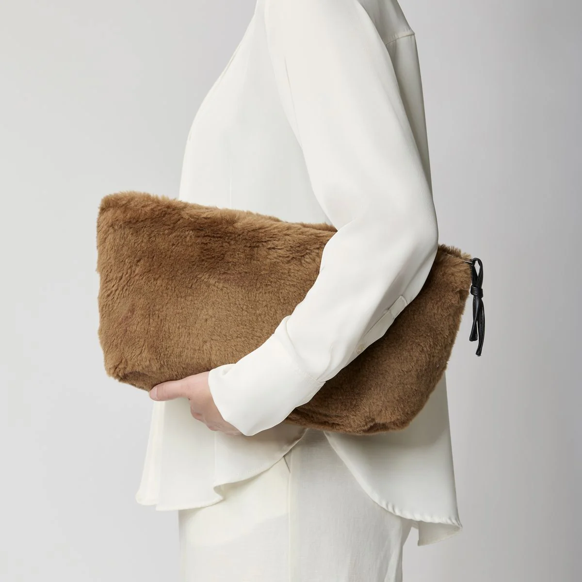 Maxi Havana Clutch - Image 5