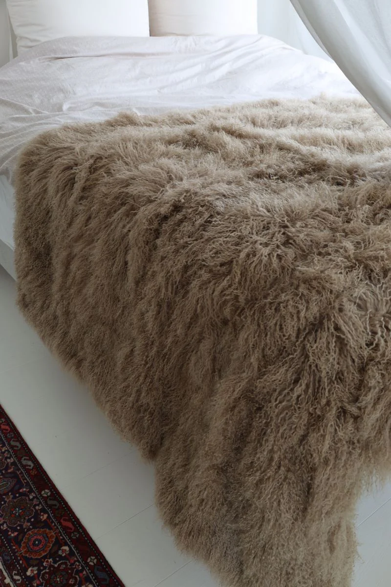Throw of Curly Mongolian Sheepskin |140x180 cm - Image 17