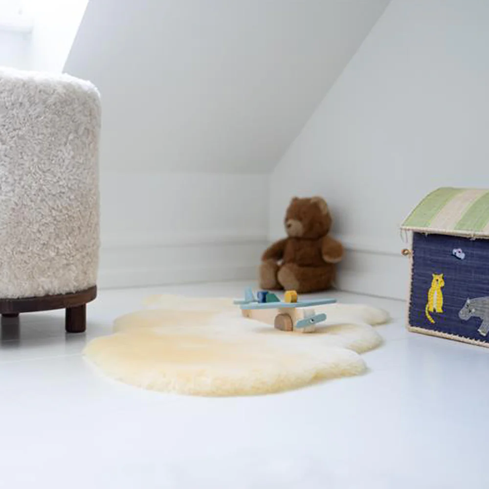 Baby Sheepskin | Short Wool | New Zealand | 95 cm - Image 6